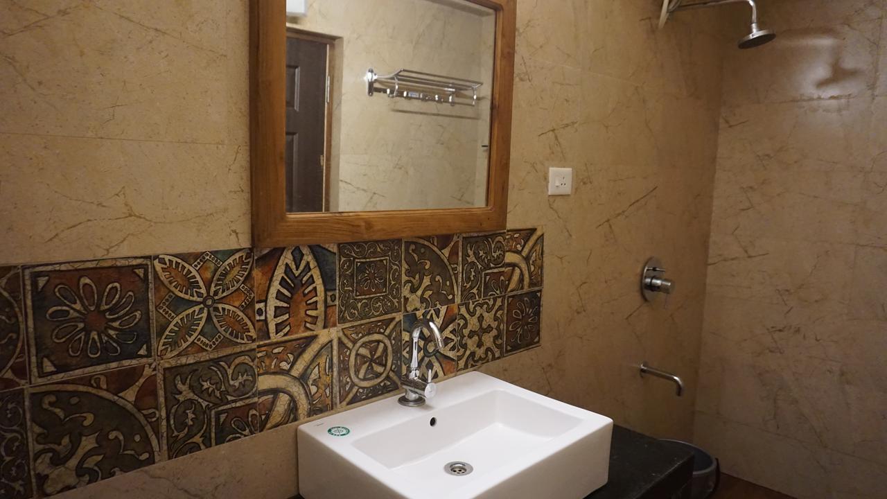 Coastal Suites Apart-Hotel Колва Екстер'єр фото