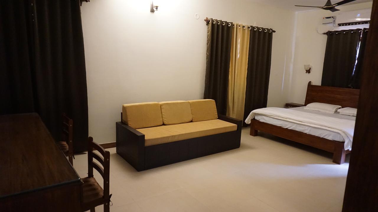 Coastal Suites Apart-Hotel Колва Екстер'єр фото