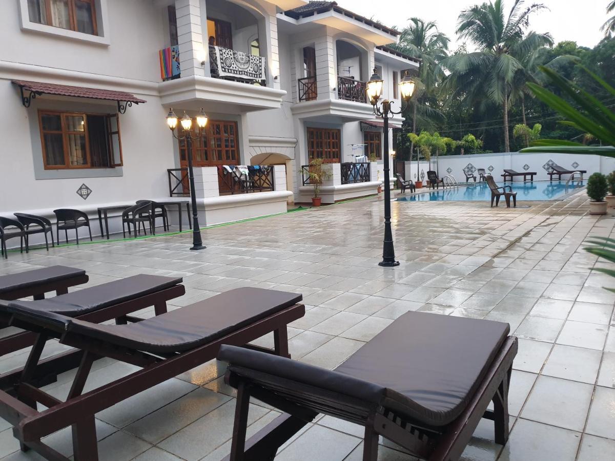 Coastal Suites Apart-Hotel Колва Екстер'єр фото